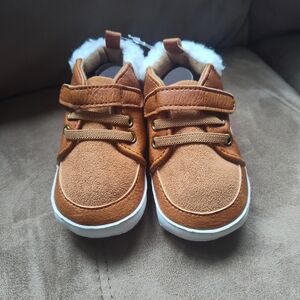 Leather Like Light Brown Baby Shoes with Fuzzy White Trim, Size: 12-18 Months
